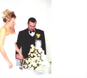 wedjoyecake.jpg